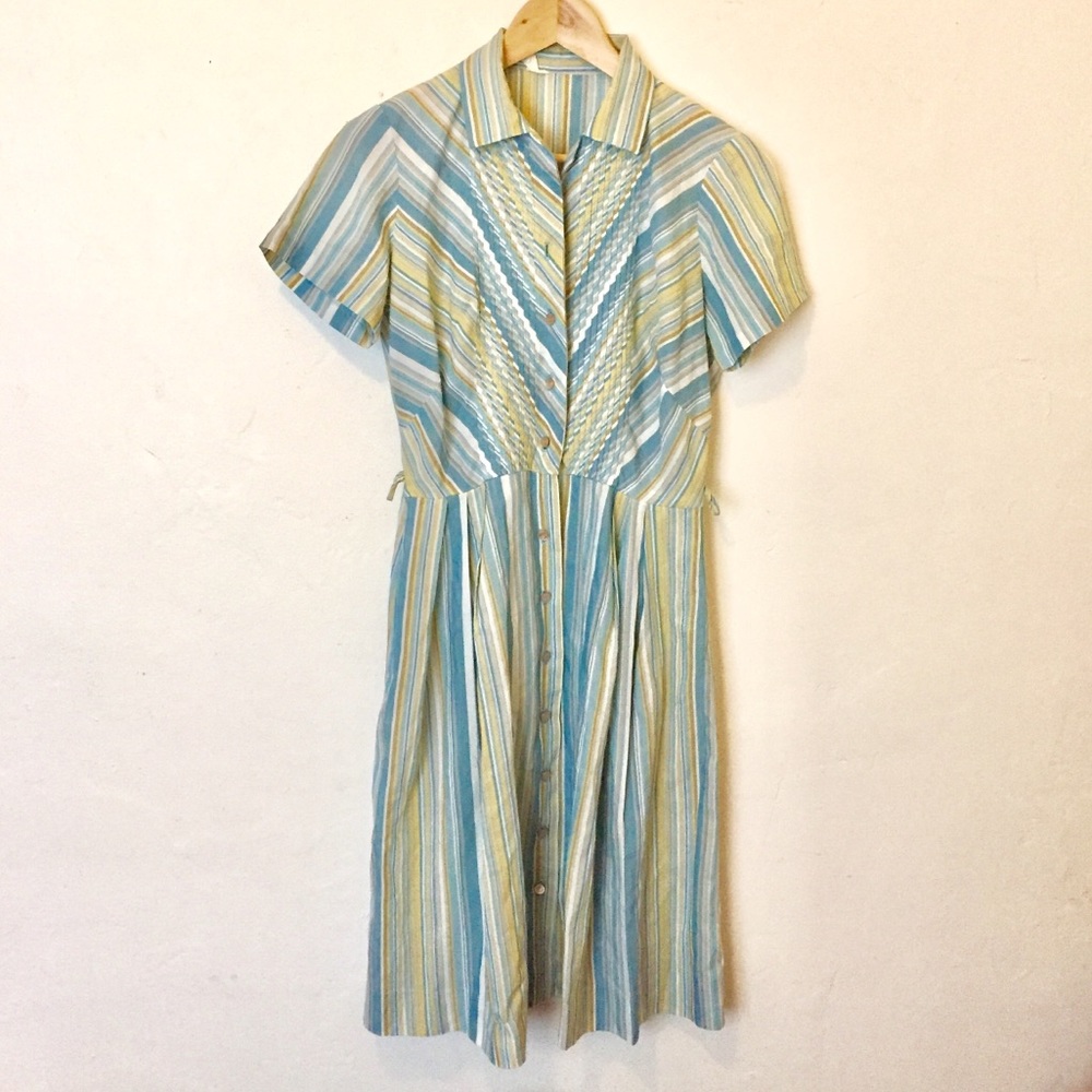 Vintage Dress 1950’s Shirt Dress with Stripes